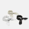 Pier One BANDANA UNISEX 3 PACK - Foulard - Black/white/beige -Offerta Economica Pier One 07b97c3020c049de90779ce451692b29
