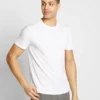 Pier One Uomo 3 PACK - T-shirt Basic - White/dark Blue/red -Offerta Economica Pier One 15d2744f961b410abfd52f8e32770997