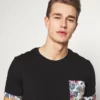 Pier One Uomo T-shirt Con Stampa - Black -Offerta Economica Pier One 2066a39a5f0340aab8c9c2a9fcc0b05e