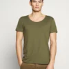 Pier One Uomo T-shirt Basic - Khaki -Offerta Economica Pier One 3ac764a63a484ed483db3eb19c1f28cc