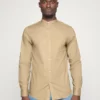 Pier One Uomo Camicia - Camel 2 Pier One Uomo Camicia - Camel -Offerta Economica Pier One 431a59a74db3415c8e10236cbf79c5e3