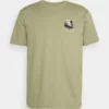 Pier One Uomo MOON SCENE GRAPHIC T-SHIRT - T-shirt Con Stampa - Olive -Offerta Economica Pier One 538c3ca1368d45329d6c7bda43406f37