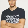 Pier One Uomo T-shirt Con Stampa - Dark Blue -Offerta Economica Pier One 5635e954617a4916a24c0b832839bc3e