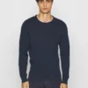 Pier One Uomo 2 PACK - Maglione - Dark Blue/mottled Dark Grey -Offerta Economica Pier One 747d99ca9b20485297cd9a383952958e