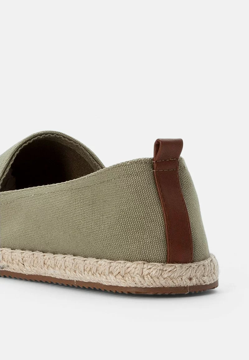 Pier One RENA ESPADRILLE UNISEX - Espadrillas - Olive 8 Pier One RENA ESPADRILLE UNISEX - Espadrillas - Olive - immagine 6