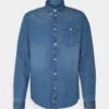 Pier One Uomo DENIM SHIRT - Camicia - Blue Denim -Offerta Economica Pier One 9883b39769f7448098322e95e8be1dec