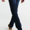 Pier One Uomo BASIC - Jeans A Sigaretta - Dark Blue Denim -Offerta Economica Pier One a4ebfb4549ae43cc8fd6ef9a34b37b32