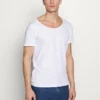 Pier One Uomo T-shirt Basic - Bright White -Offerta Economica Pier One b764434f257f4462a0112523e5a4d304