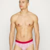 Pier One Uomo 3 PACK - Slip - Red/white -Offerta Economica Pier One b7fbc75aed4d4279a98e81a1d6fe74f6