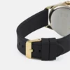 Pier One UNISEX - Orologio - Black/gold-coloured -Offerta Economica Pier One beb6b07522b7482a91f3e9896c6f0c7a