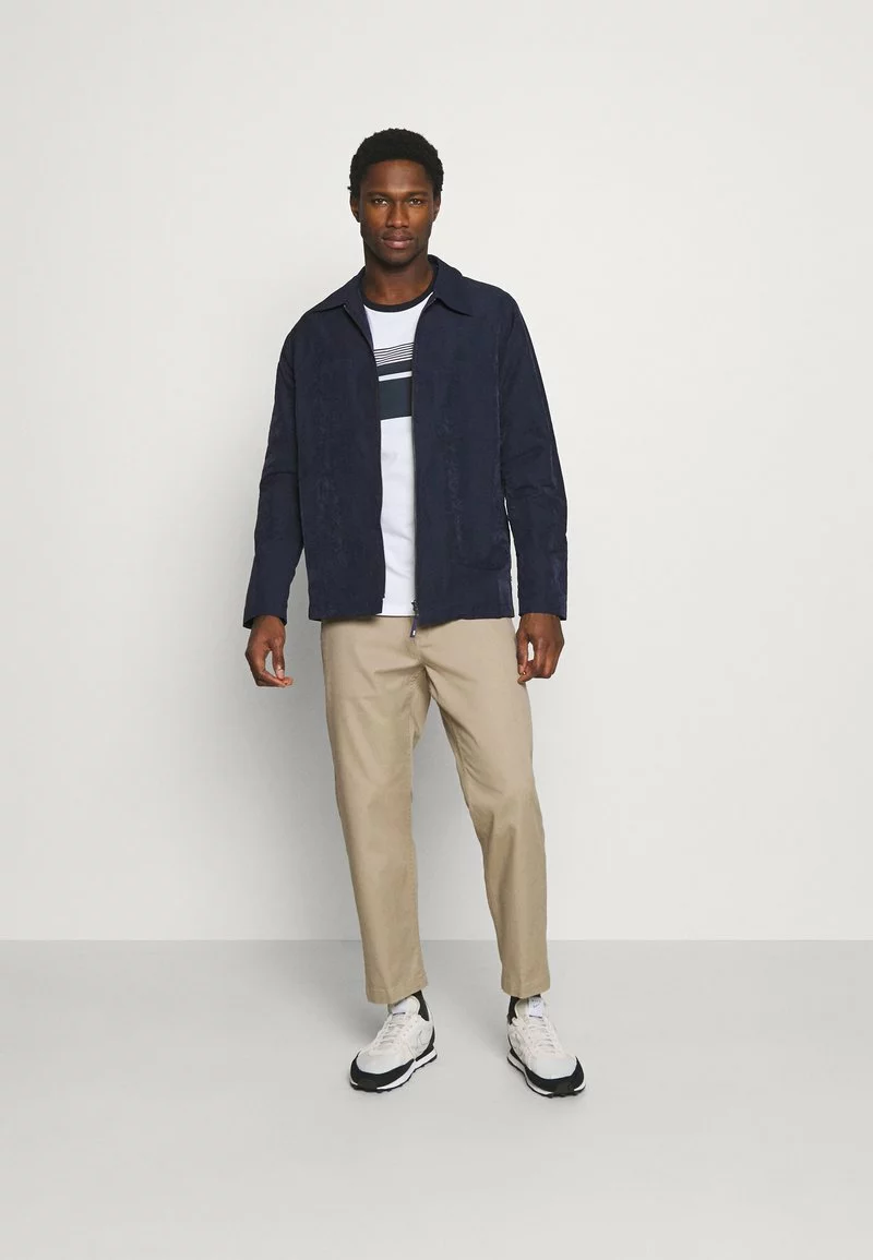 Pier One Uomo T-shirt Con Stampa - White 4 Pier One Uomo T-shirt Con Stampa - White - immagine 2