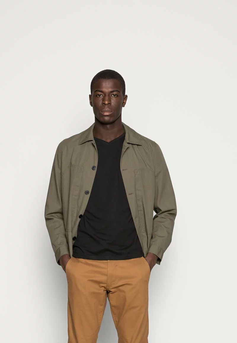 Pier One Uomo 5 PACK - T-shirt Basic - White/blue/black 3 Pier One Uomo 5 PACK - T-shirt Basic - White/blue/black