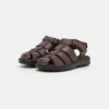 Pier One Uomo Sandali - Brown 9 Pier One Uomo Sandali - Brown -Offerta Economica Pier One f23cdc383de64ba5b128a9b5e9592159