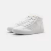 Pier One UNISEX - Sneakers Alte - White -Offerta Economica Pier One f590c31b67424d98a2d0e49dbd23608c